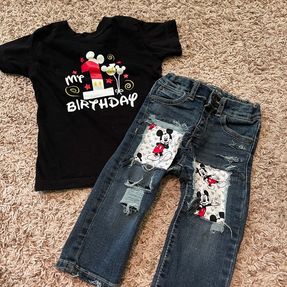 Disney Mickey Mouse outfit. Size 12m